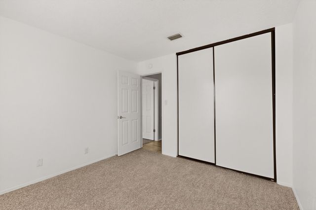 331 Nicklaus Drive SE, Rio Rancho, NM 87124