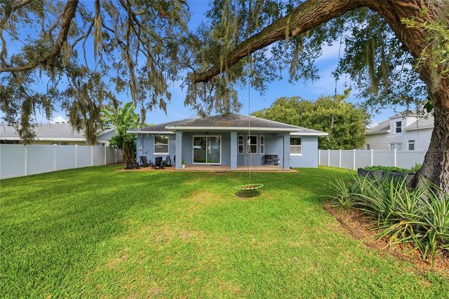 213 NEW YORK AVENUE, St Cloud, FL 34769