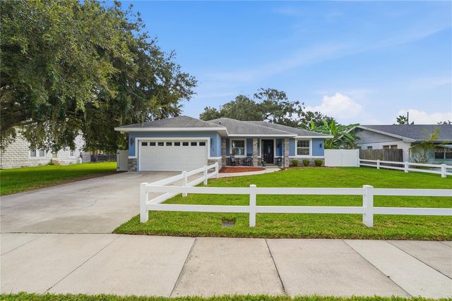 213 NEW YORK AVENUE, St Cloud, FL 34769