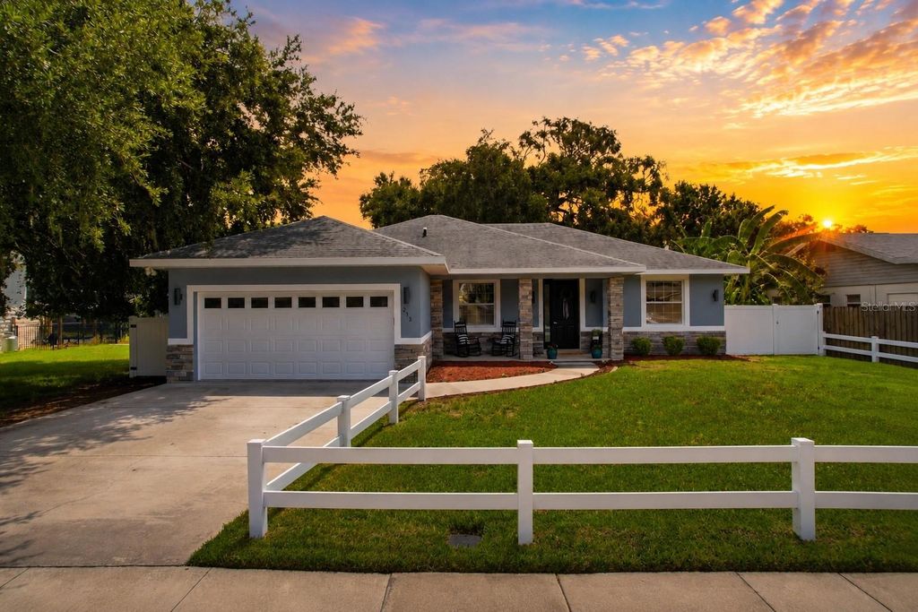 213 NEW YORK AVENUE, St Cloud, FL 34769