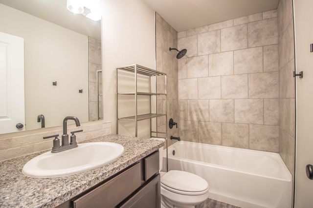 3213 Waverly Avenue, Lubbock, TX 79407