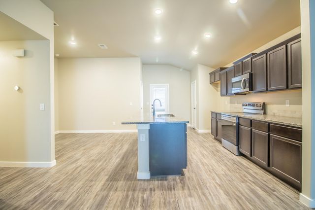 3213 Waverly Avenue, Lubbock, TX 79407