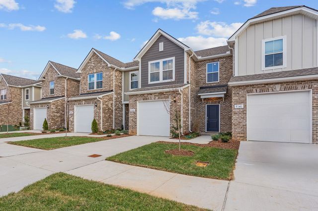 7124 Mapleside Ln, Fairview, TN 37062