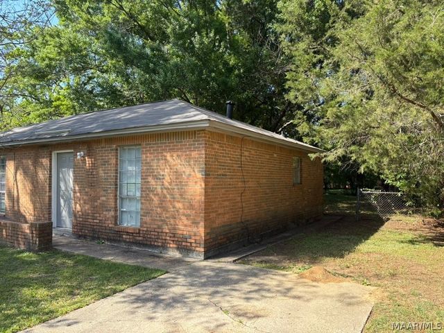 3825 Pickfair Street, Montgomery, AL 36116