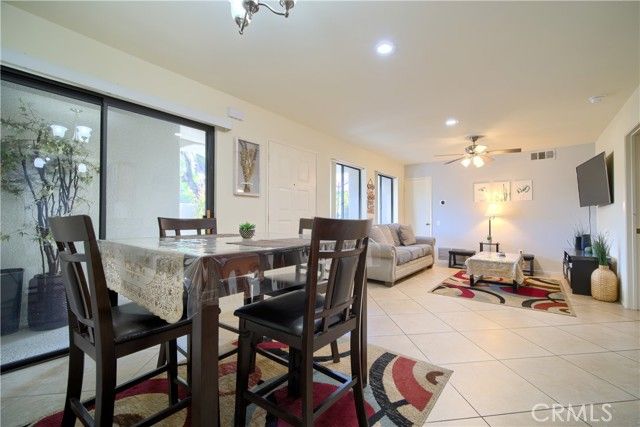 353 N Hermosa Dr 7C1, Palm Springs, CA 92262