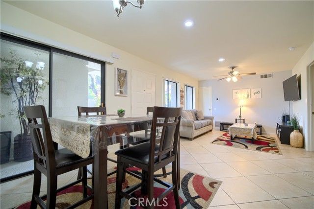 353 N Hermosa Dr 7C1, Palm Springs, CA 92262