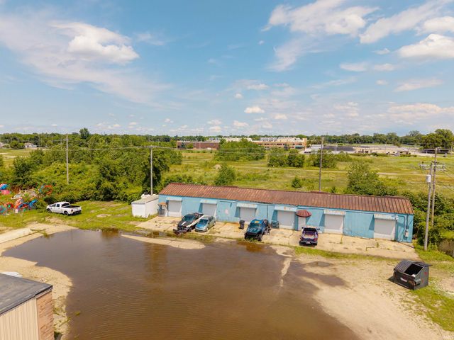 432 S Byrkit Avenue, Mishawaka, IN 46544
