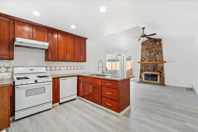 7104 Catamaran Dr, Citrus Heights, CA 95621