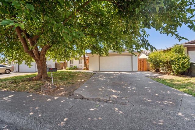 7104 Catamaran Dr, Citrus Heights, CA 95621