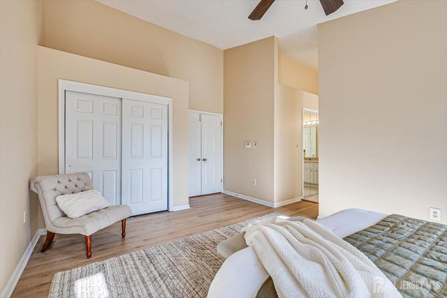 52 Springwood Court, South Brunswick, NJ 08540