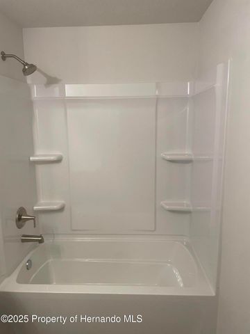 14473 Cedarwood Avenue, Weeki Wachee, FL 34614