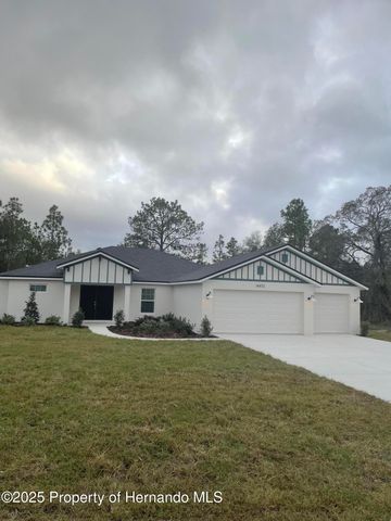 14473 Cedarwood Avenue, Weeki Wachee, FL 34614