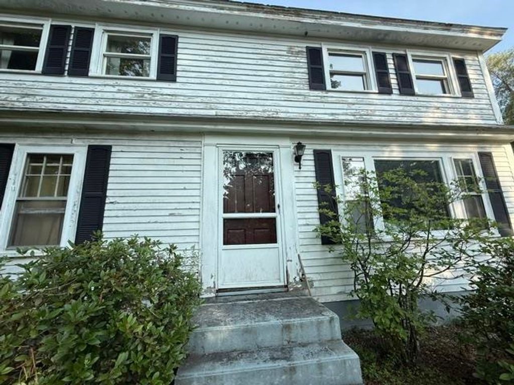 15 Federal Corner Road, Tuftonboro, NH 03816
