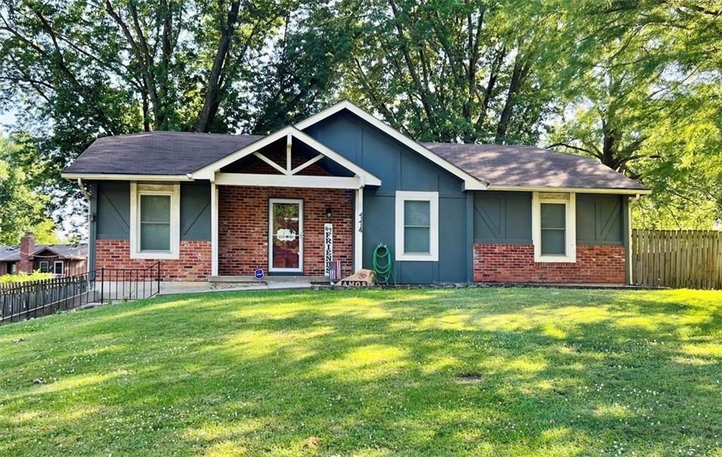 114 Ethel Lane, Lansing, KS 66043