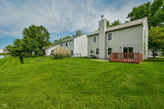 6754 Wimbledon Drive, Zionsville, IN 46077