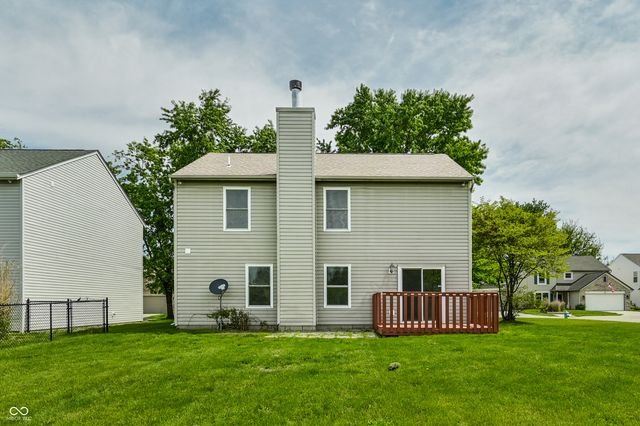 6754 Wimbledon Drive, Zionsville, IN 46077