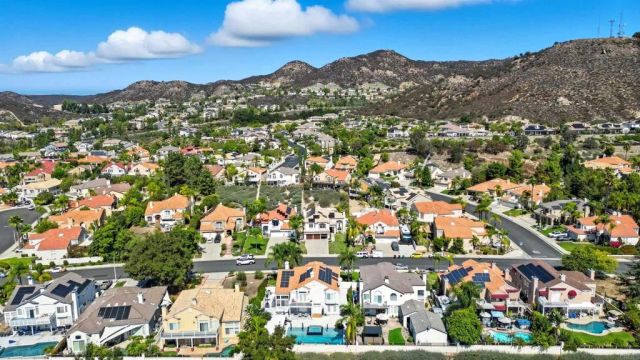 23746 Via Segovia, Murrieta, CA 92562