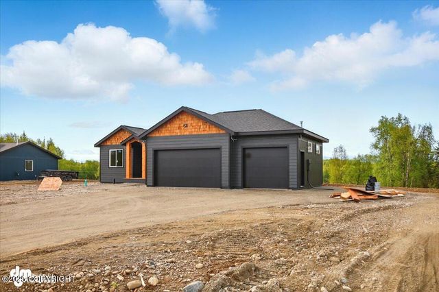 2534 W Longview Circle, Wasilla, AK 99654