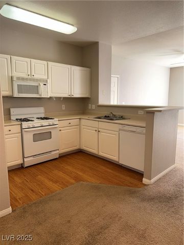 9000 South LAS VEGAS BL Boulevard 1295, Las Vegas, NV 89123