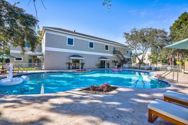 4685 N Haverhill Road C1, West Palm Beach, FL 33417