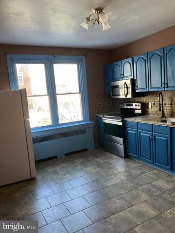 3303 GLENVIEW ST, Philadelphia, PA 19149