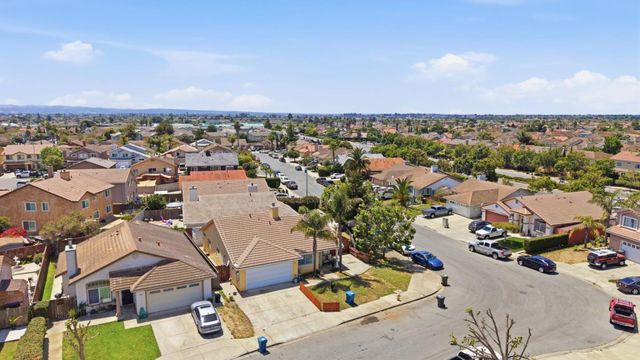 1015 Eagle Drive, Salinas, CA 93905
