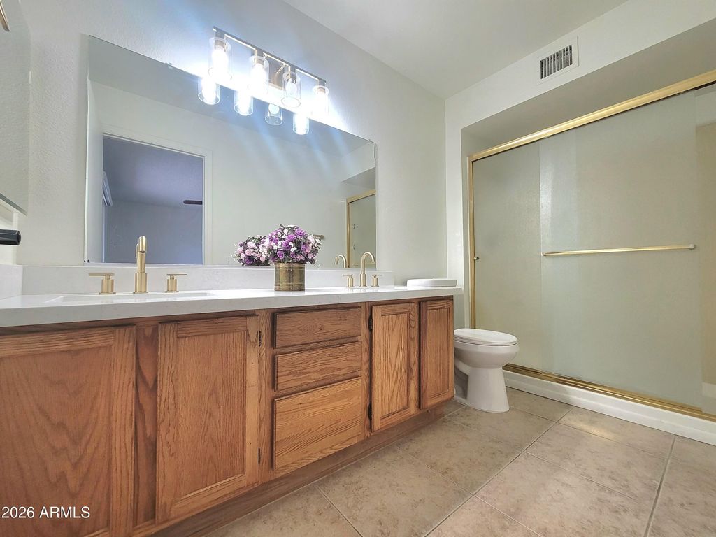 Image 61 of property listing at 12450 W TIGERSEYE Drive, Sun City West, AZ 85375