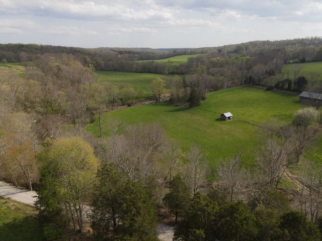 667 Troutstream Road, Dunnville, KY 42528