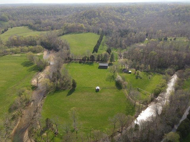 667 Troutstream Road, Dunnville, KY 42528
