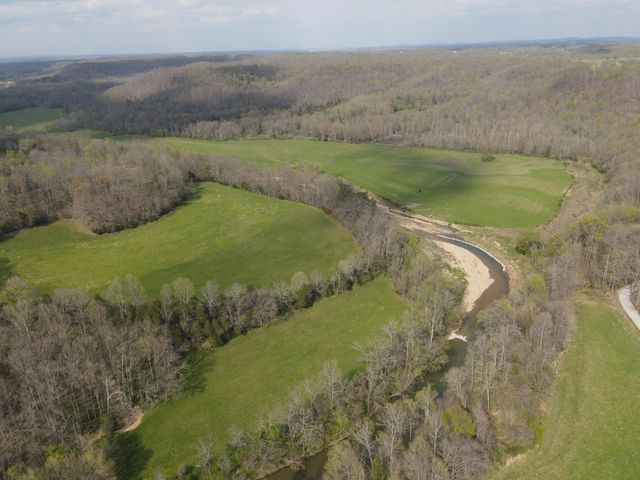667 Troutstream Road, Dunnville, KY 42528