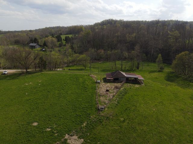667 Troutstream Road, Dunnville, KY 42528