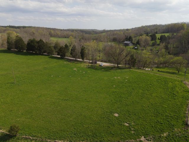 667 Troutstream Road, Dunnville, KY 42528