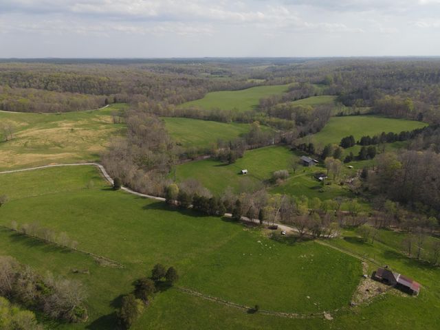 667 Troutstream Road, Dunnville, KY 42528
