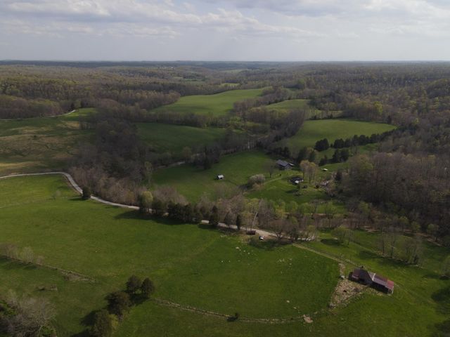 667 Troutstream Road, Dunnville, KY 42528
