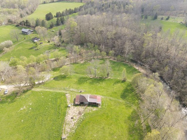 667 Troutstream Road, Dunnville, KY 42528