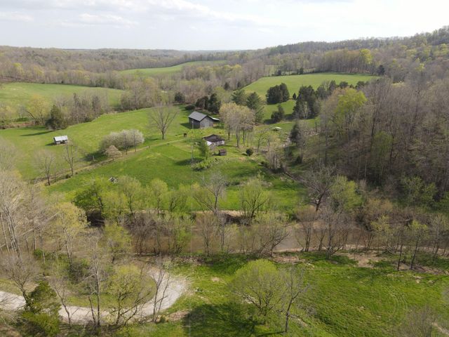 667 Troutstream Road, Dunnville, KY 42528