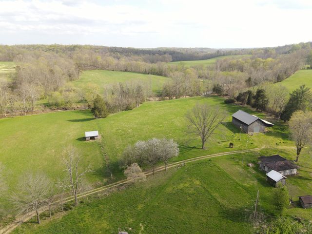 667 Troutstream Road, Dunnville, KY 42528