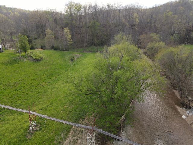 667 Troutstream Road, Dunnville, KY 42528