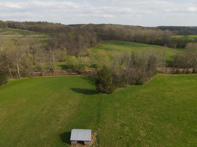 667 Troutstream Road, Dunnville, KY 42528