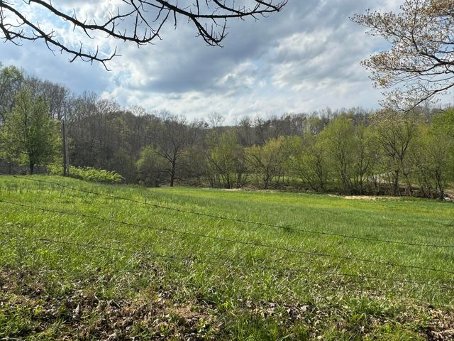 667 Troutstream Road, Dunnville, KY 42528