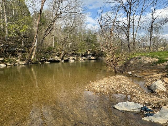 667 Troutstream Road, Dunnville, KY 42528
