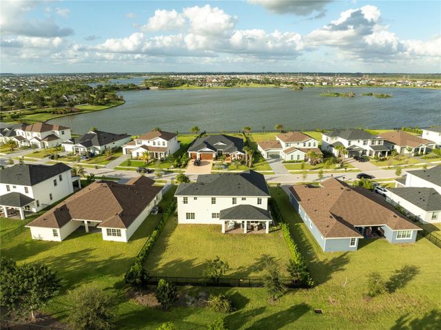 624 Hookline Circle, Loxahatchee, FL 33470