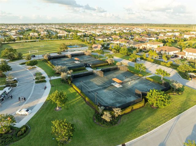 624 Hookline Circle, Loxahatchee, FL 33470