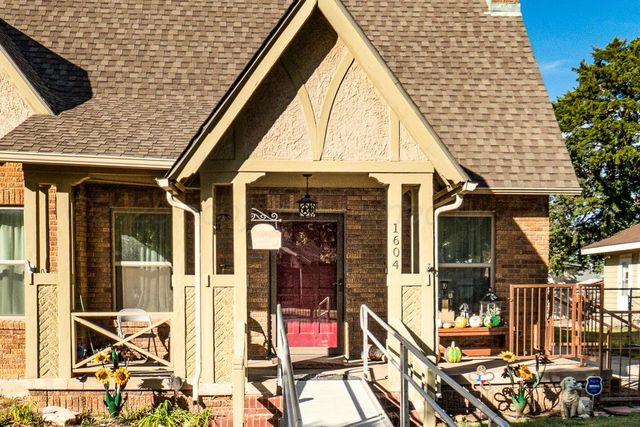 1604 S HUGHES Street, Amarillo, TX 79102