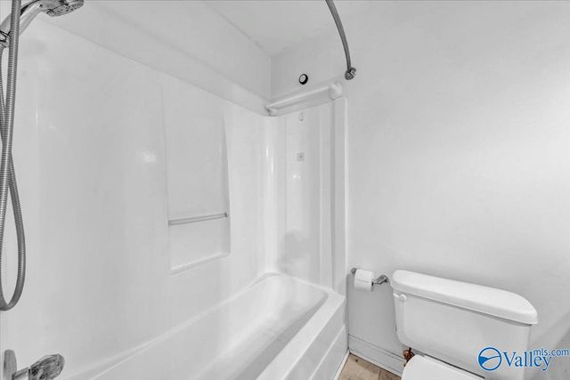 1714 Alm Drive NE, Huntsville, AL 35811