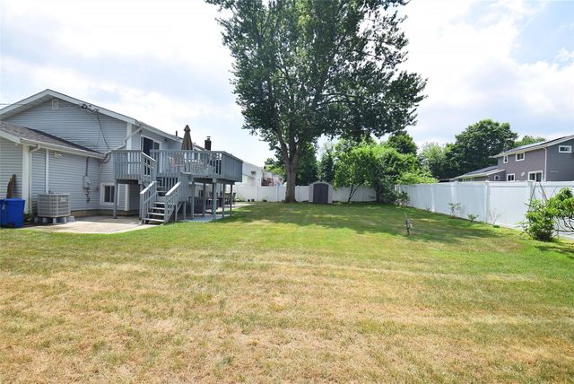 8 Brookwood Drive, Wheatley Heights, NY 11798