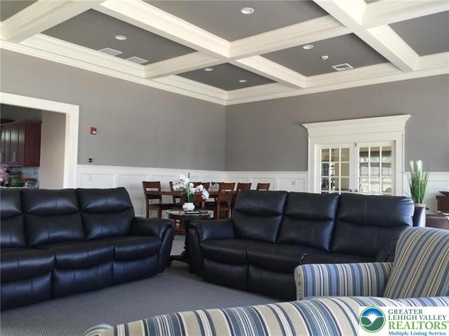 1113 Old Course Lane, Easton, PA 18042