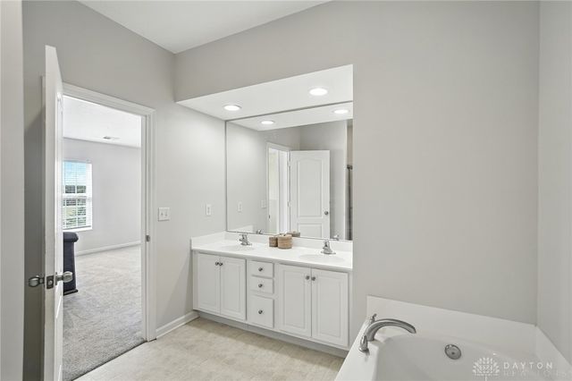 9406 Tahoe Drive, Dayton, OH 45458