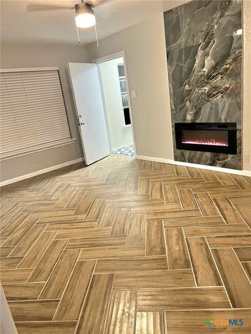 805 Sissom Road, Killeen, TX 76541