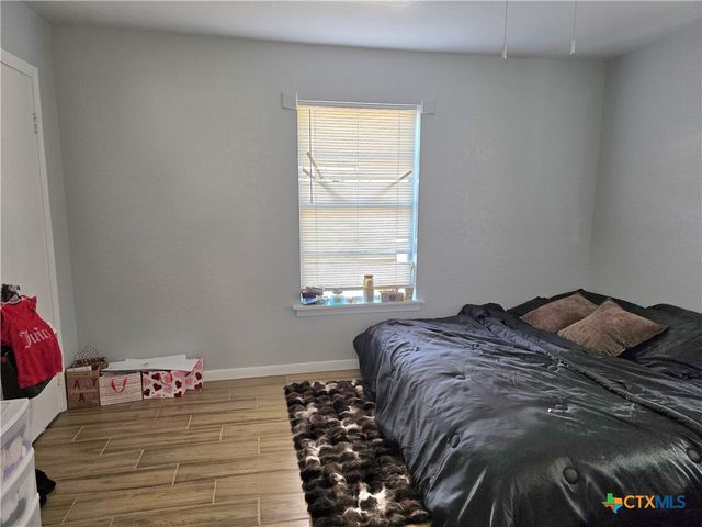 805 Sissom Road, Killeen, TX 76541